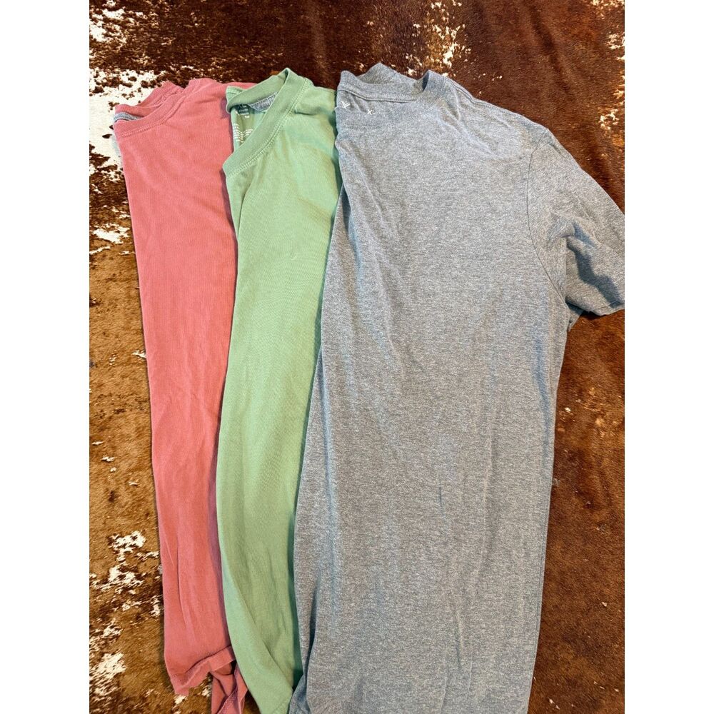 Lot Bundle of 3 Xersion Xtreme Men's Tee all size XL green, gray, and peach